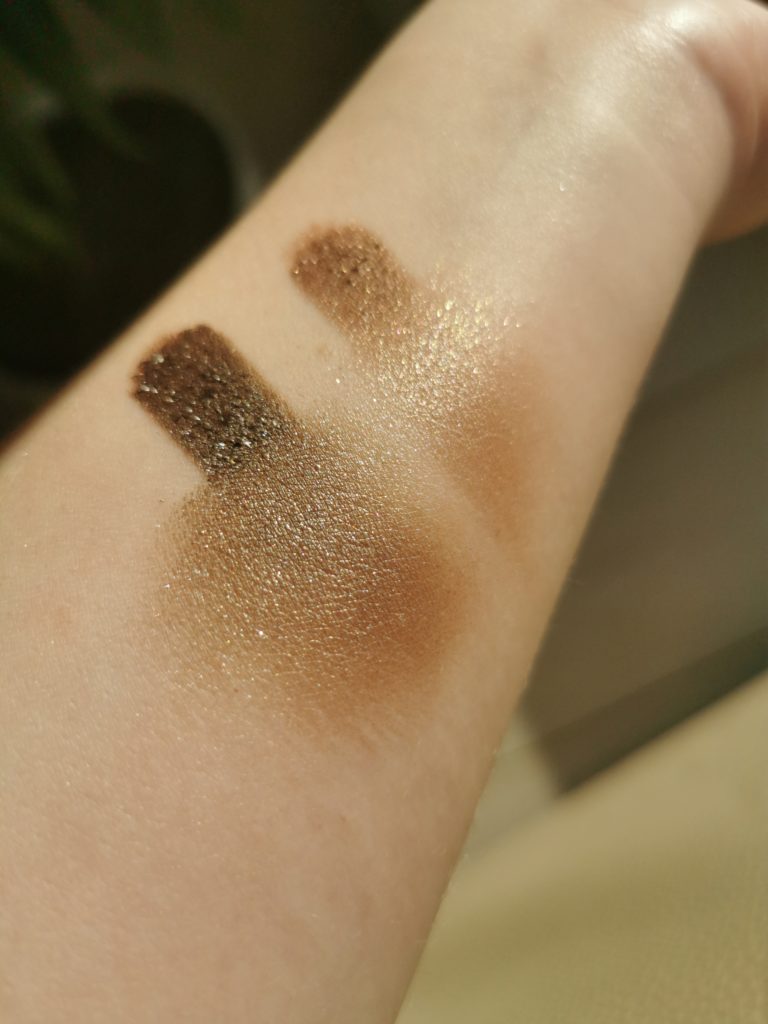 Victoria Beckham Beauty Lid Lustre Mink and Tea Rose swatches